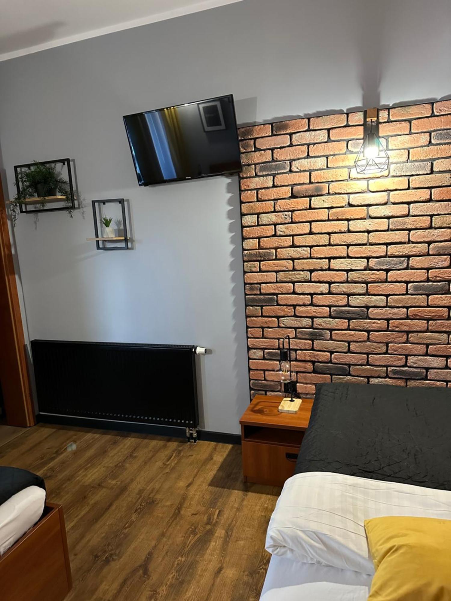 Hotel Nenufar Premium Kościan Kültér fotó